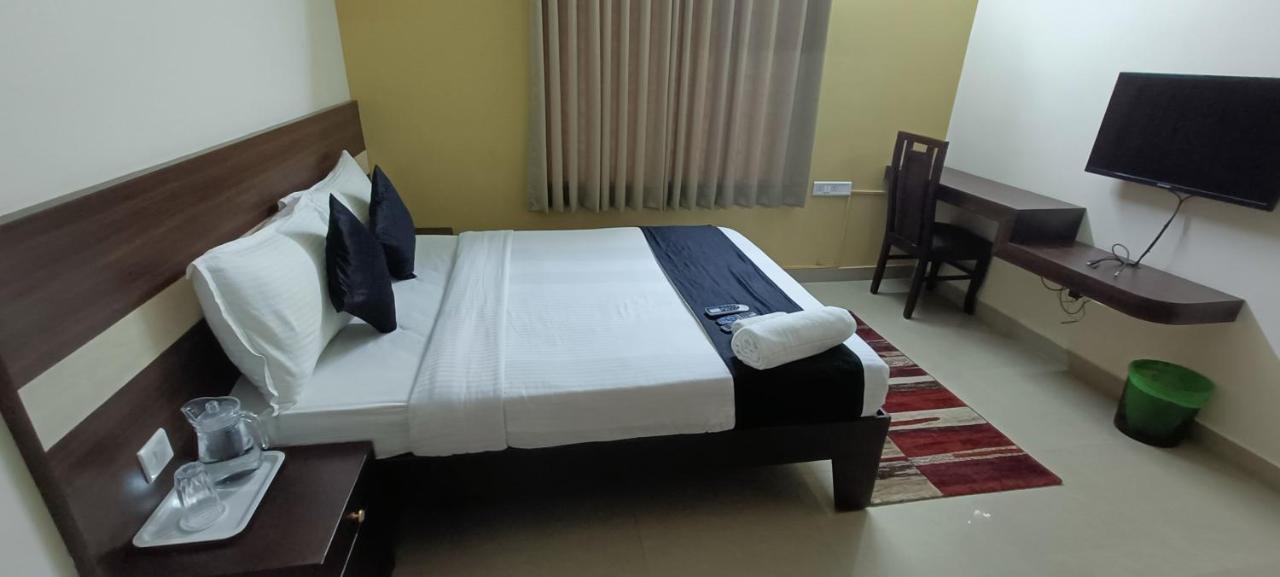 Bulande Comforts-Service Apartment Itpl Whitefield Bangalore Buitenkant foto