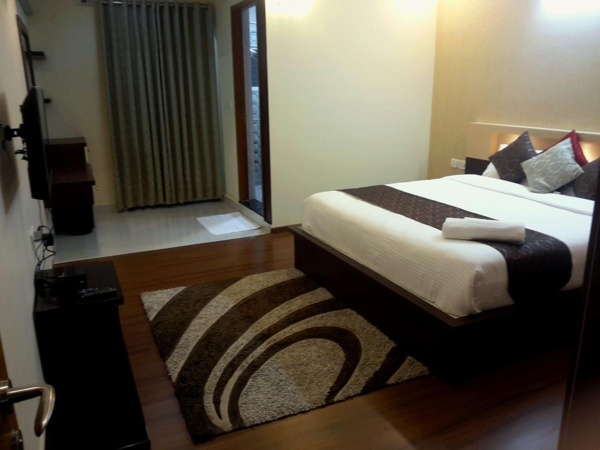 Bulande Comforts-Service Apartment Itpl Whitefield Bangalore Buitenkant foto